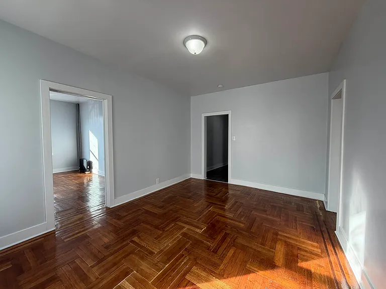 97 Euclid Ave #1C — Photo 2