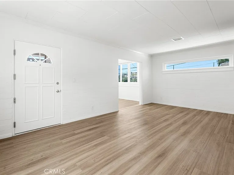 511 E Palm Ave — Photo 2