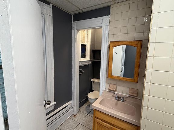 4th image of 140 Inslee Pl #1B