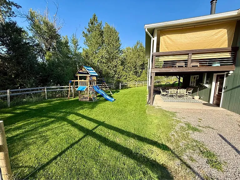 3270 Full Moon Rd — Photo 20