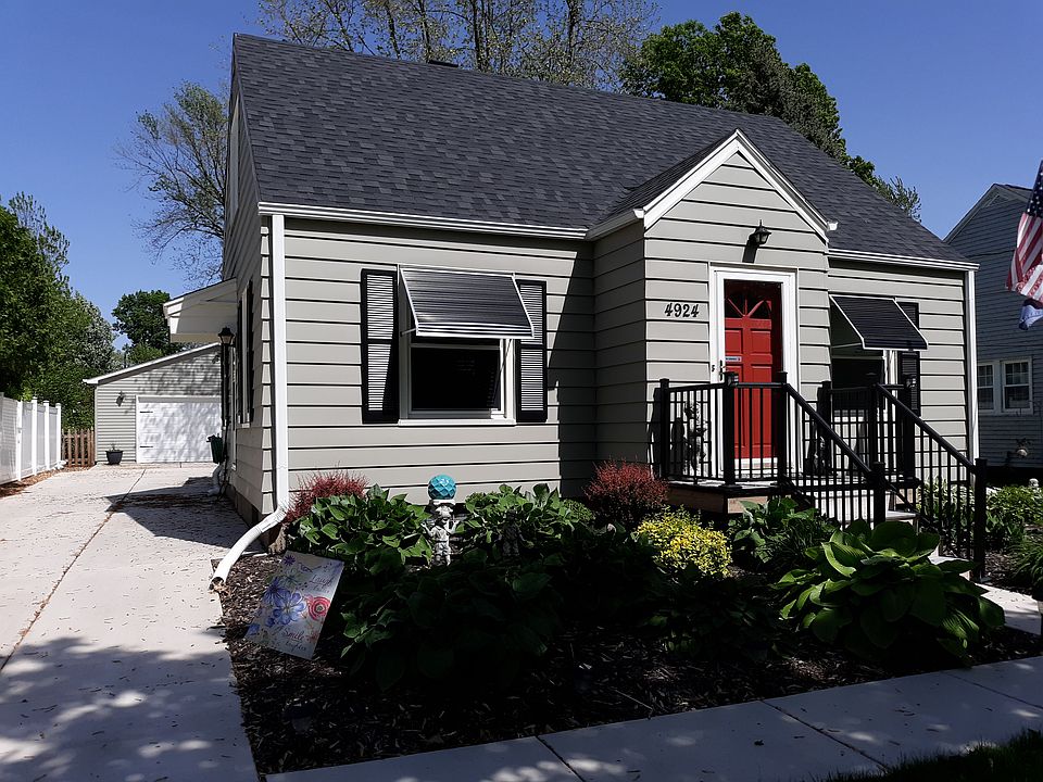 1st image of 4924 N Endres Ave