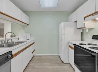 3 Plantation Dr APT 103, Vero Beach, FL 32966