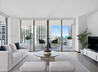 68 SE 6th St APT 1711, Miami, FL 33130
