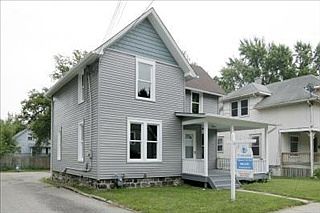 2nd image of 146 McKinley Ave N