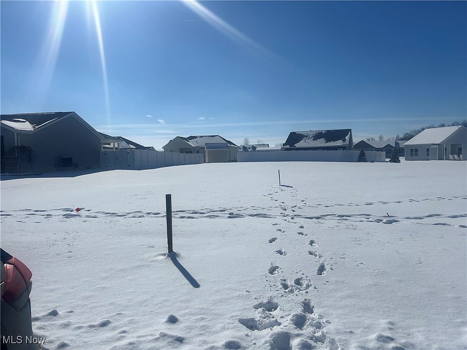 2nd image of Waterfowl Ct
