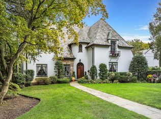 12 Colonial Rd, Bronxville, NY 10708