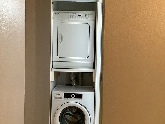 3rd image of 17431 Ambaum Blvd S #0