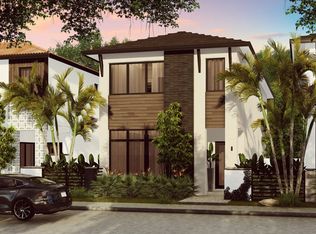 8282 Central Blvd, Miami, FL 33166