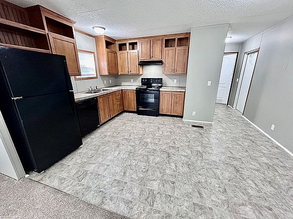 2nd image of 6428 Tampa Ln