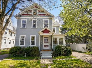 11 Woodland St #11, Belmont, MA 02478