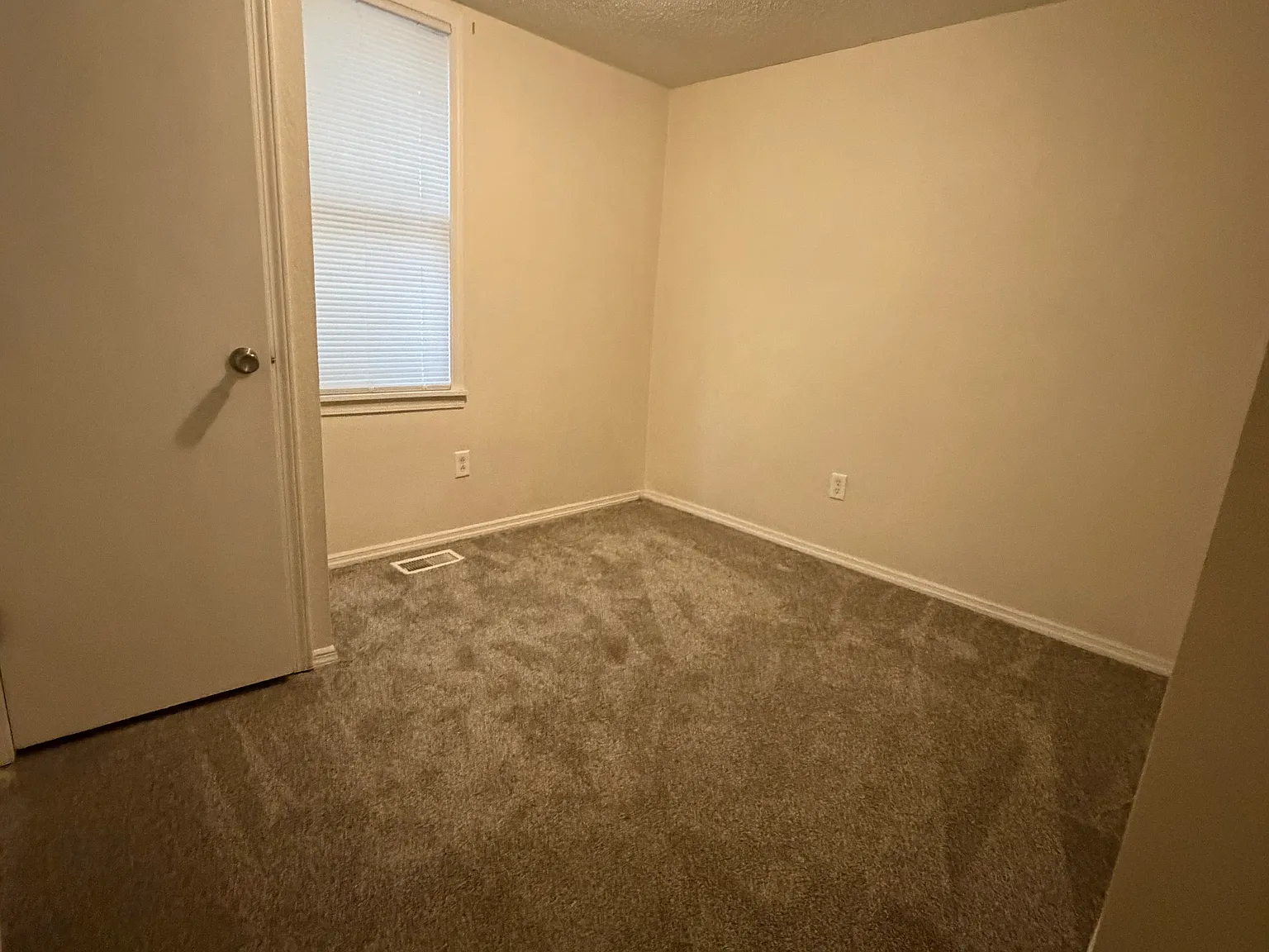930 NW End Boulevard — Photo 3