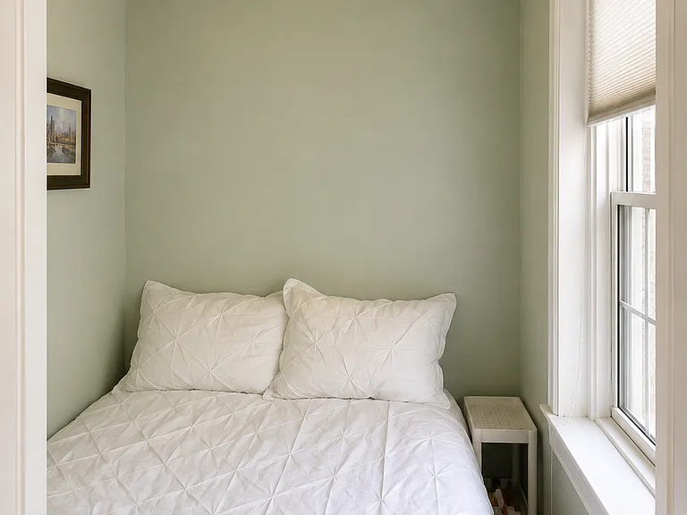 101 N Carolina Ave SE #106 — Photo 11