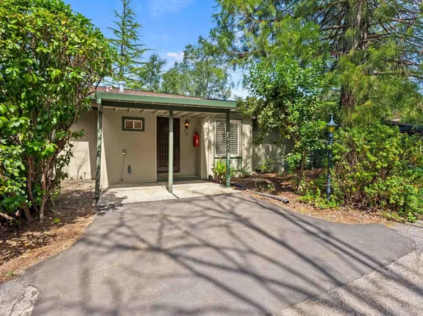 230 E Hilton Dr, Boulder Creek, CA 95006