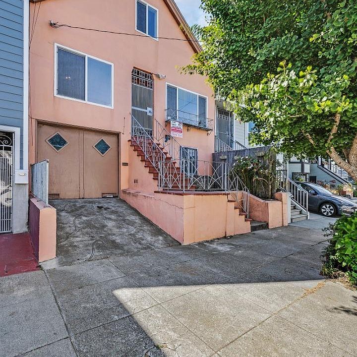 1st image of 441 Madrid St