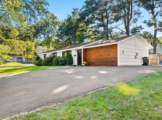 13 Maureen Rd, Framingham, MA 01701