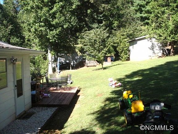 2nd image of 78 Rolling Oaks Dr