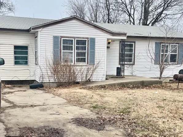 7117 E 10th St, Tulsa, OK 74112