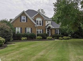 2 Dansel Ct, Simpsonville, SC 29681