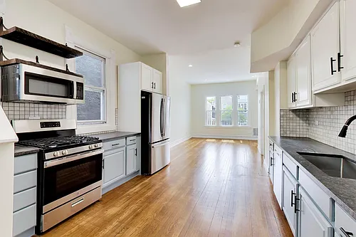 3450 W Diversey Ave #2 Photo 1