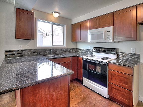 4th image of 5959 S 12th St APT 101