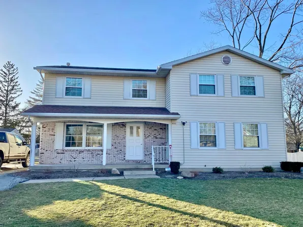435 Baker Dr #B, Lewiston, NY 14092