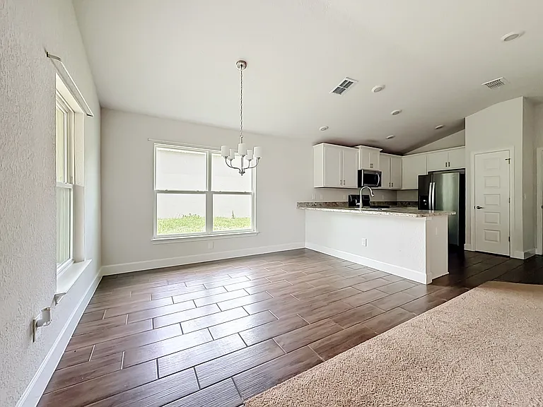 187 NW 45th Loop — Photo 17