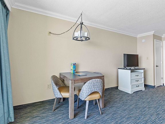 4th image of 1105 S Ocean Blvd. #1024