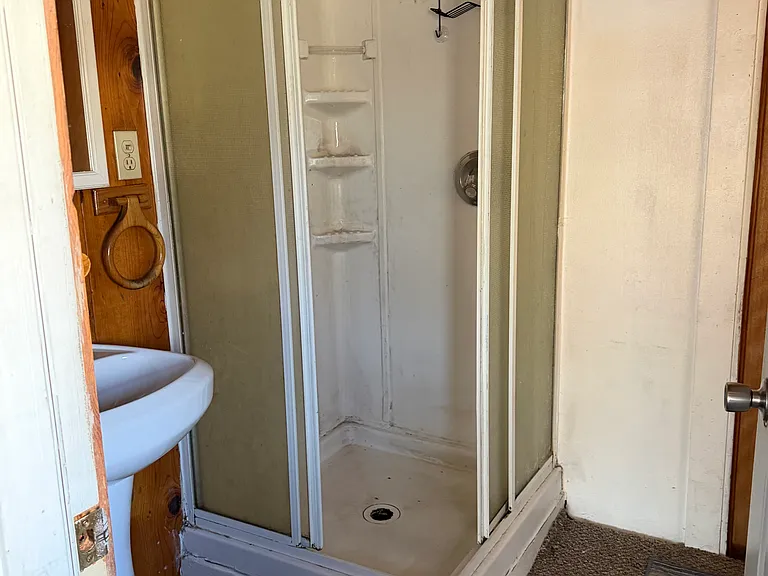 2 Wilton Cir #2 — Photo 2