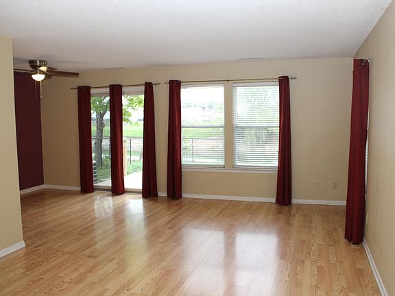 2nd image of 1165 Kenwood Dr
