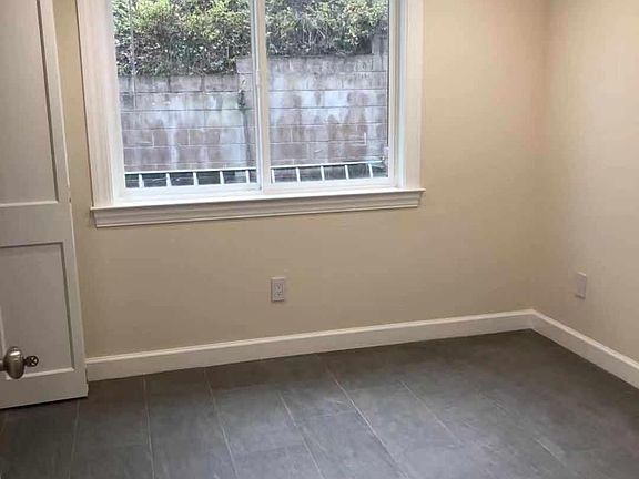 5th image of 3148 Dublin Ct Unit A