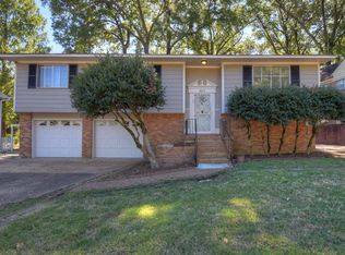 3213 E Raines Rd, Memphis, TN 38118