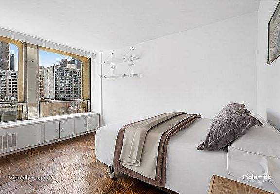 3rd image of 330 E 33rd St APT 6E