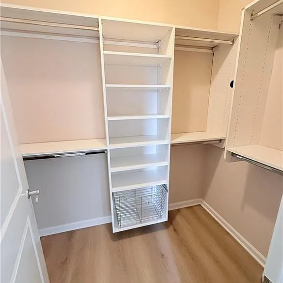 3040 Peachtree Rd NW #1911 — Photo 36