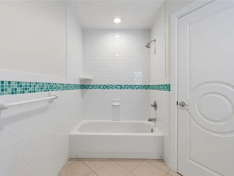 24 Adalia Ave — Photo 55