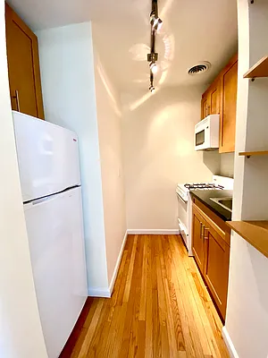 Rented by City & Suburban | media 4