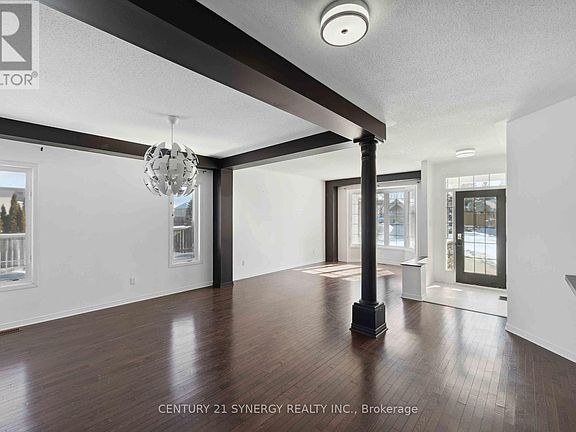 4th image of 59 Baywood Dr