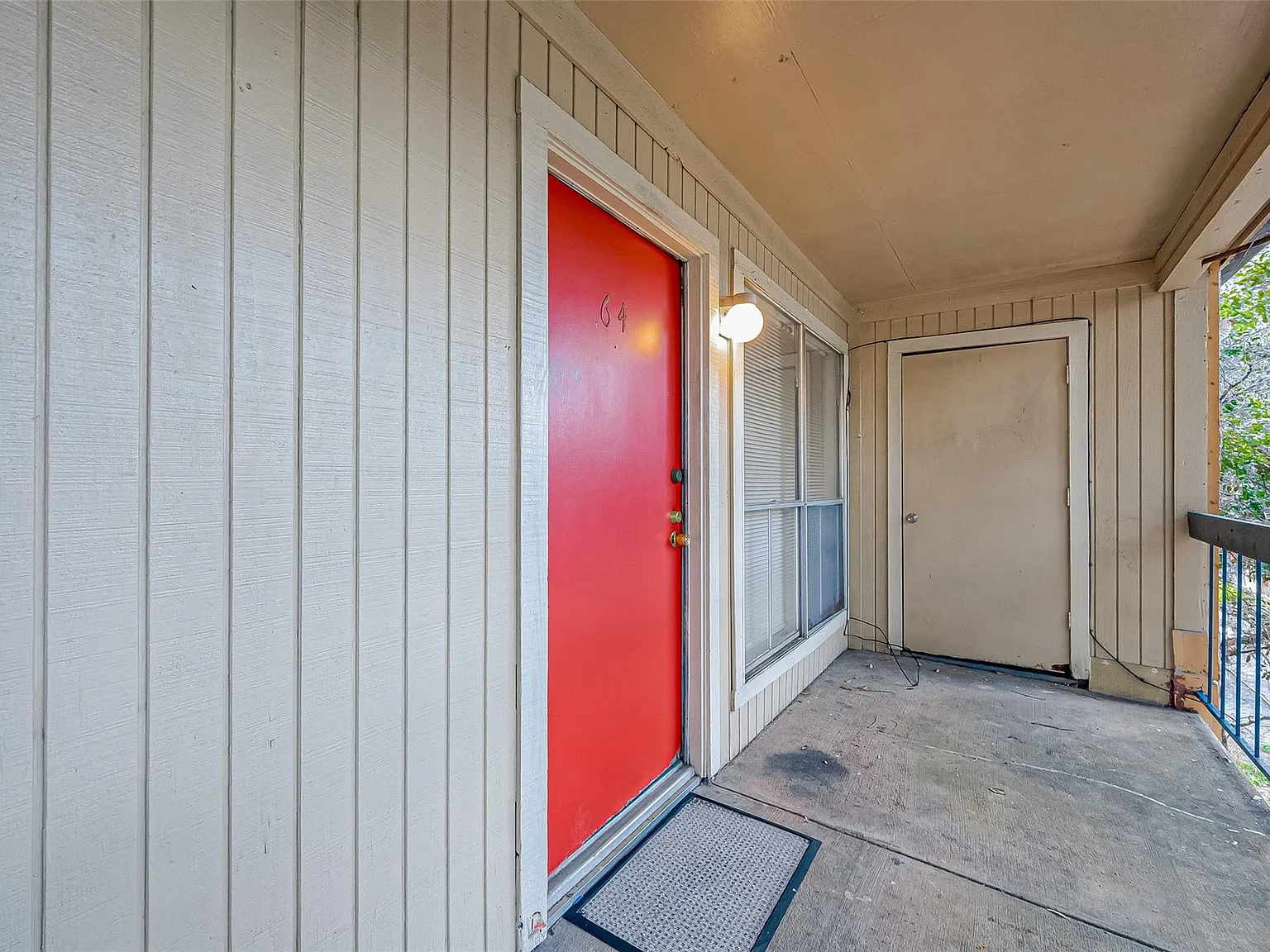 2 bed, 2.0 bath, 1040 sqft, $1,150 — Photo 3