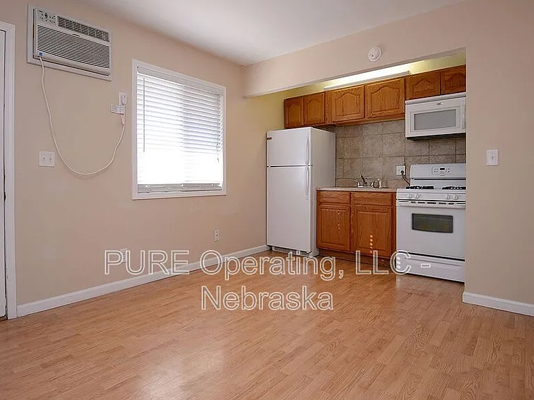 616 N 46th St #11 — Photo 9