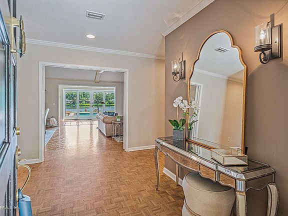 3rd image of 5059 Ortega Forest Dr