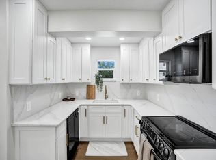 2728 Lake Ave, West Palm Beach, FL 33405