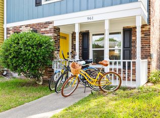 961 Fowler Ct, Mount Pleasant, SC 29464