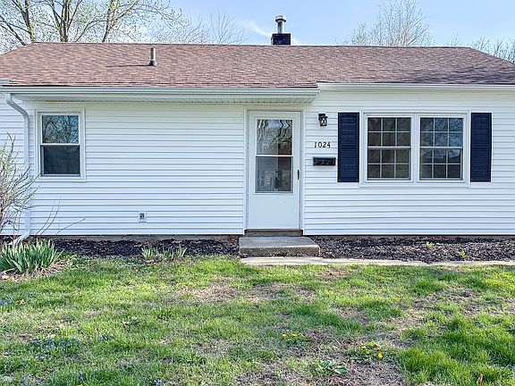 2nd image of 1024 Eastview Dr
