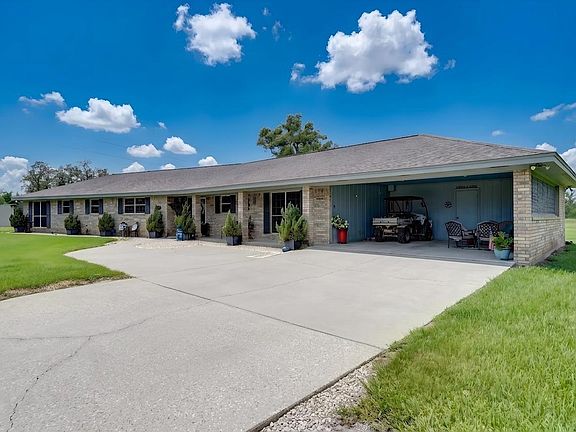 3rd image of 3230 S Fm 1291