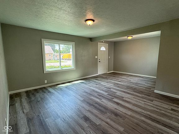 2nd image of 304 Wayne Ave