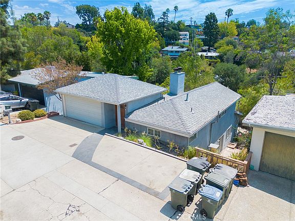 5th image of 354 Tamarac Dr