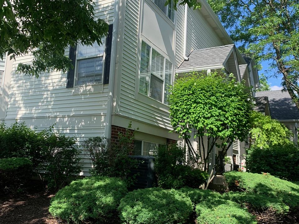 1st image of 7257 S Flagg Creek Dr