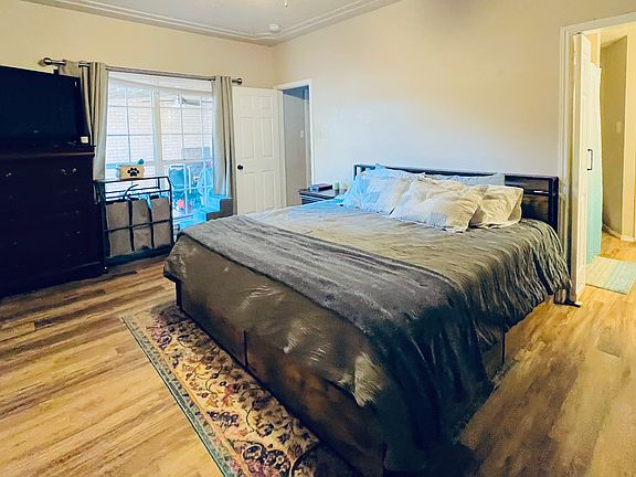 Master bedroom. On suite bath. Huge room. King bed fits easily.