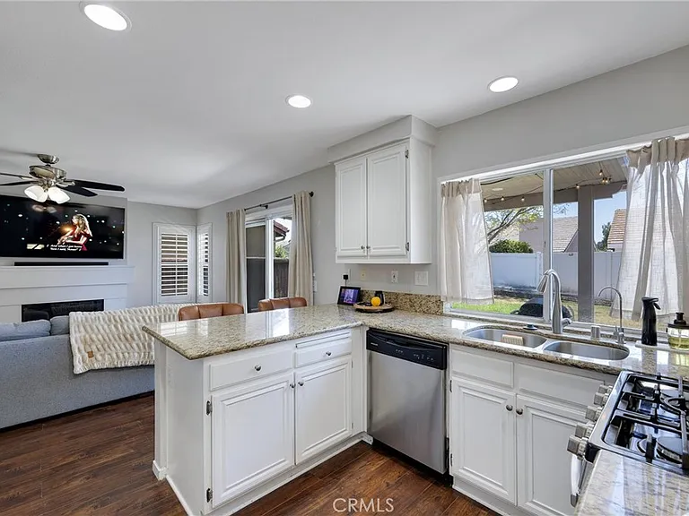 31557 Calle Los Padres — Photo 27