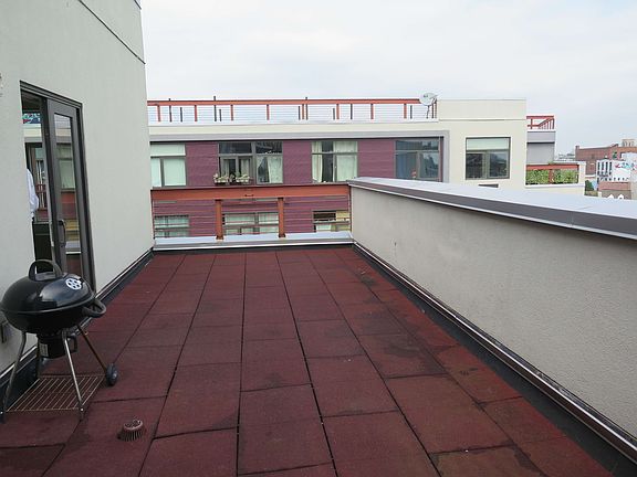 4th image of 114 Troutman St APT 525