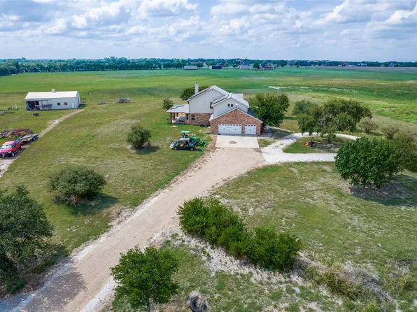 1264 Mackey Rd, Howe, TX 75459